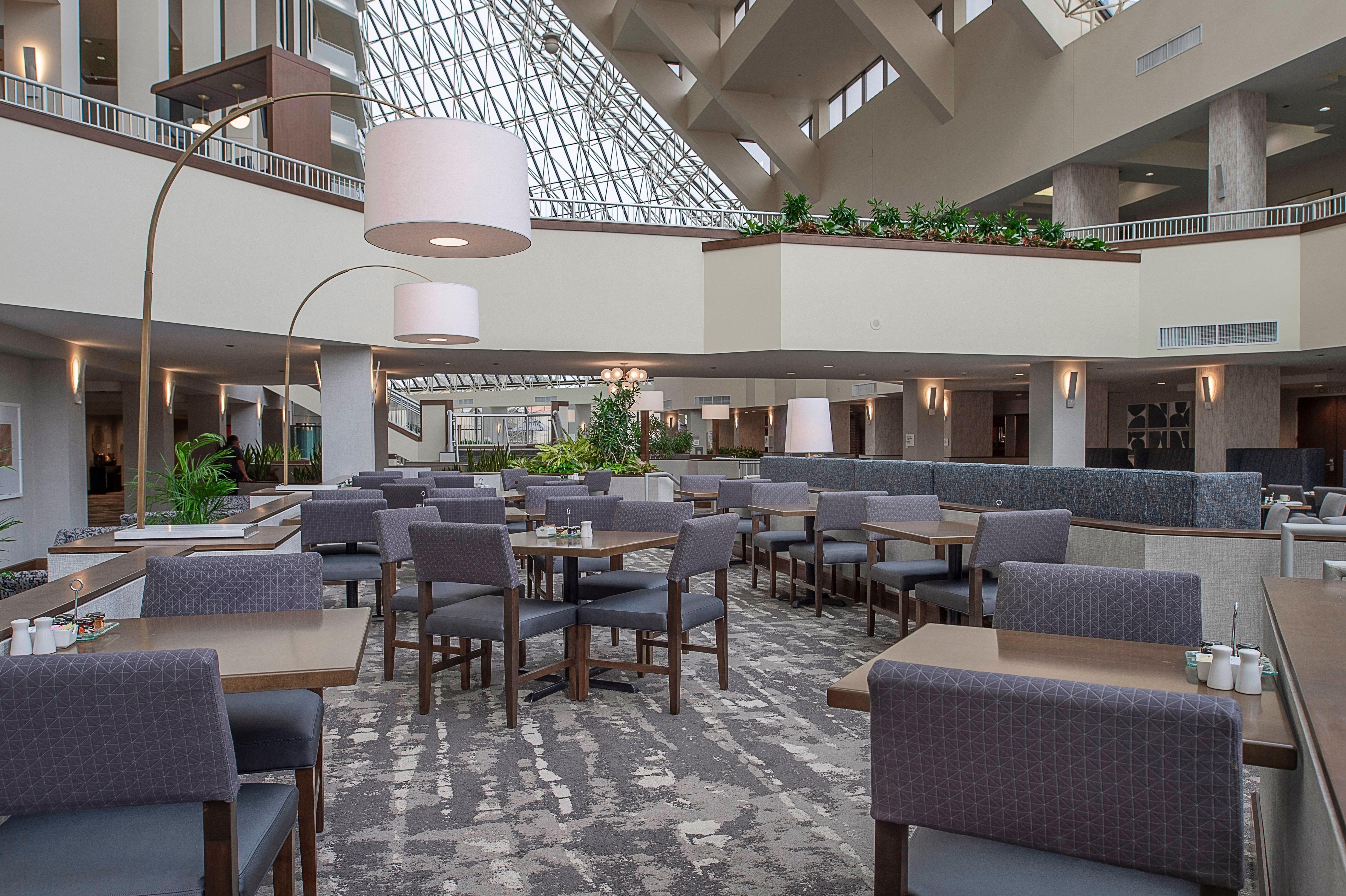 فندق برجتونفي  فندق كراون بلازا مطار سانت لويس المظهر الخارجي الصورة